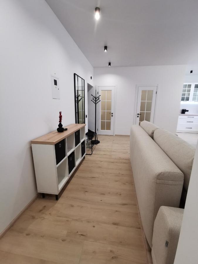 Soborna Apartment รีฟเน ภายนอก รูปภาพ