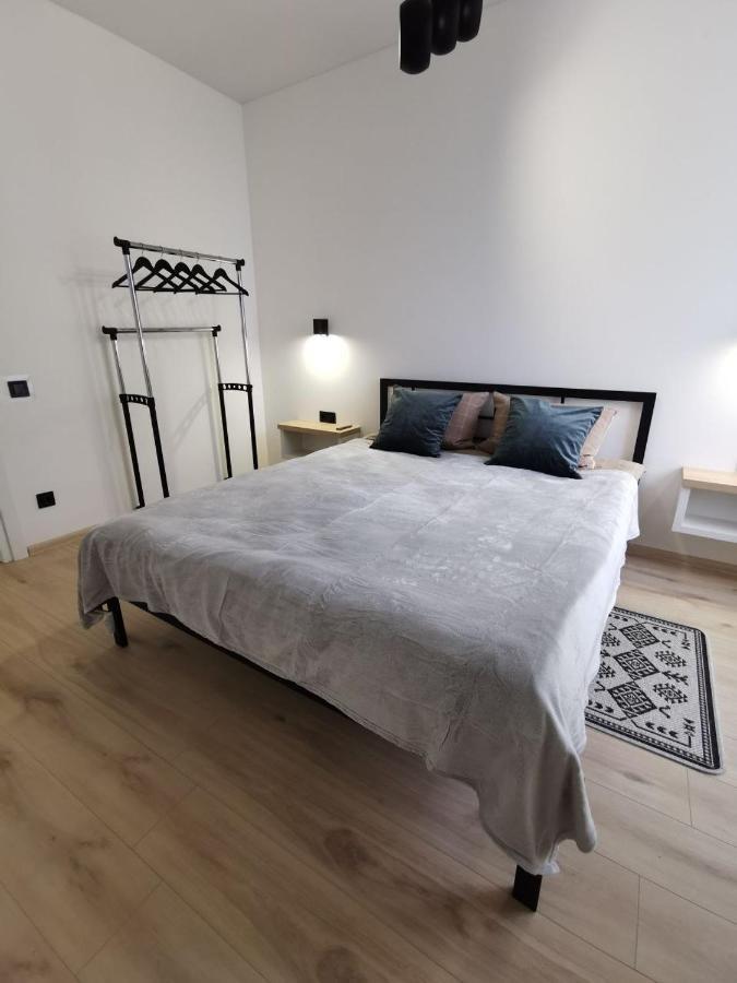 Soborna Apartment รีฟเน ภายนอก รูปภาพ