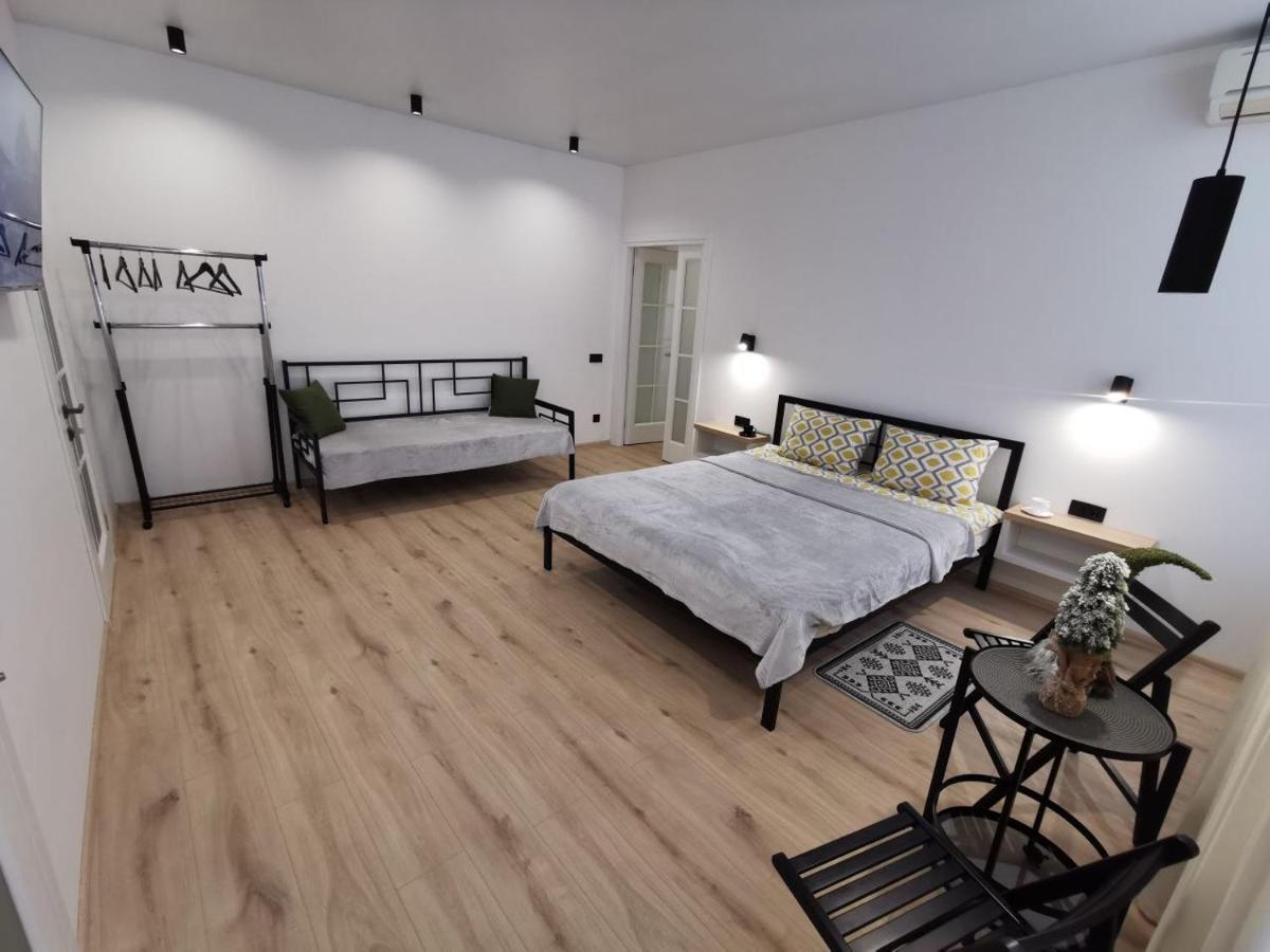 Soborna Apartment รีฟเน ภายนอก รูปภาพ