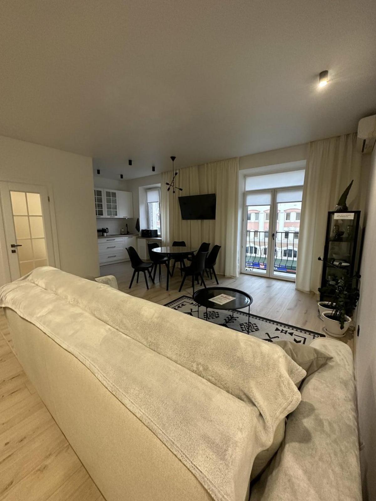 Soborna Apartment รีฟเน ภายนอก รูปภาพ